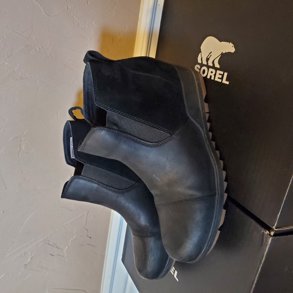 Sorel Black Evie Boots Size 8.5